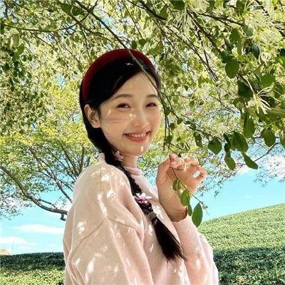 好莱坞诈骗女王